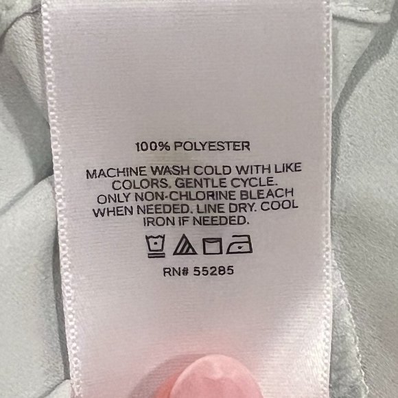 NWT Express Flutter Sleeve Button Blouse - Light Green XS - Picture 5 of 7